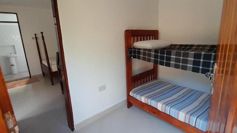 اتاق اکونومی, Maasai Villa Backpackers Home