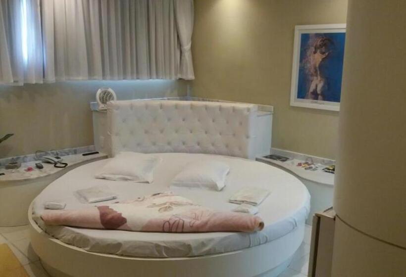 Люкс Повышенной Комфортности, Heru's Motel