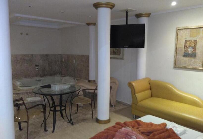 Люкс, Heru's Motel
