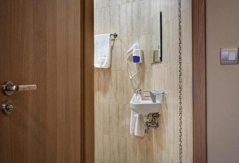 اتاق استاندارد, Guest Rooms Tsarevets