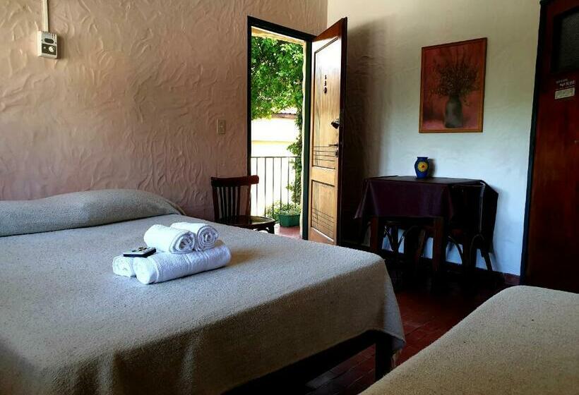 סוויטה, Apart Hotel Sahara