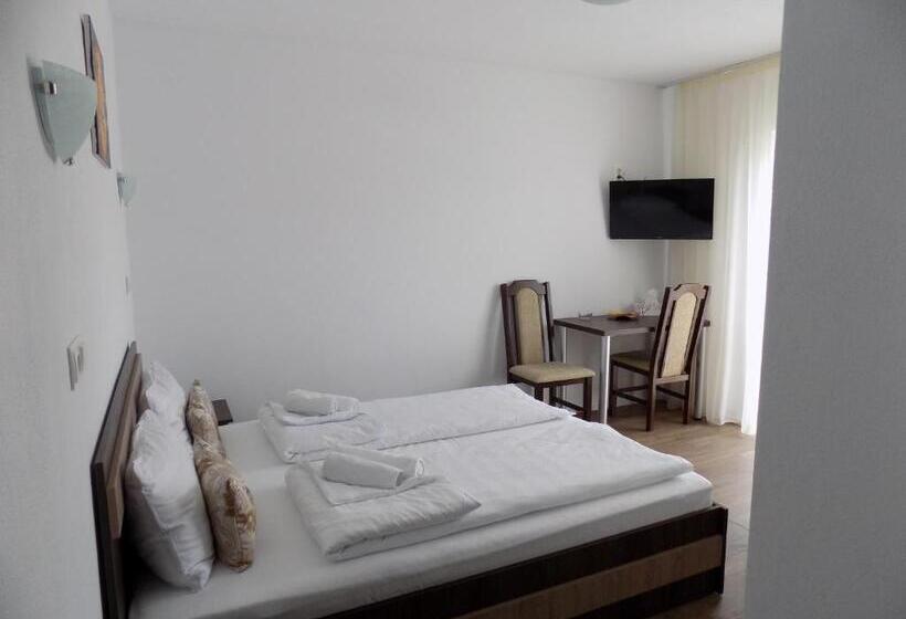 Номер Комфорт, Pensiunea Daiana Residence