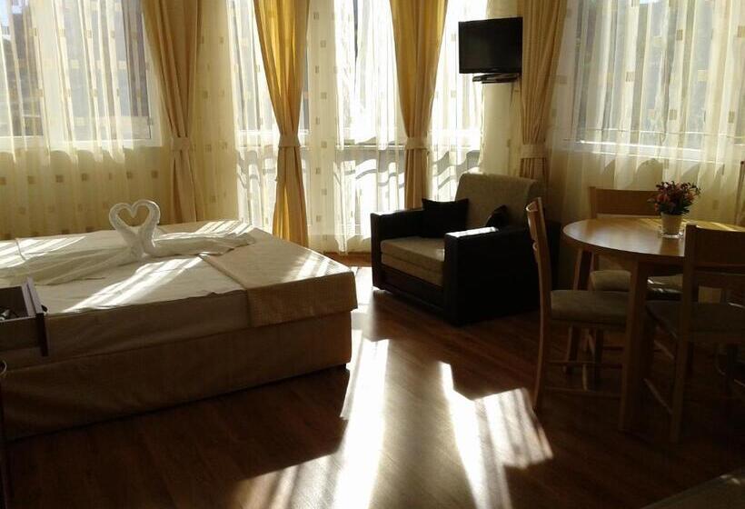 스탠다드 스튜디오, Stephanovy Guest House