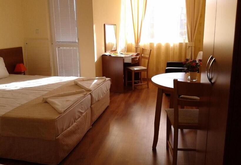 스탠다드 룸, Stephanovy Guest House