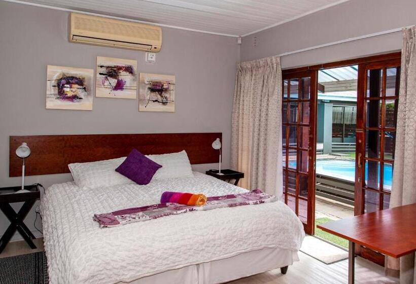 스탠다드 스튜디오, D Urbanmist Self Catering Guest House