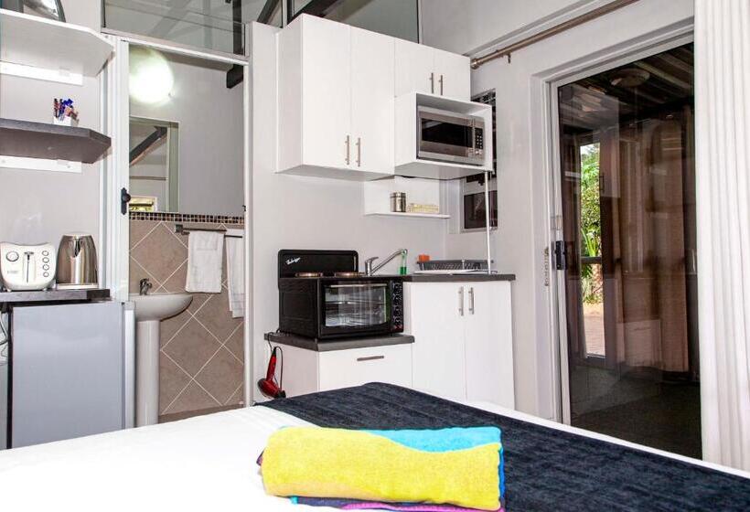 스탠다드 스튜디오 정원 전망, D Urbanmist Self Catering Guest House