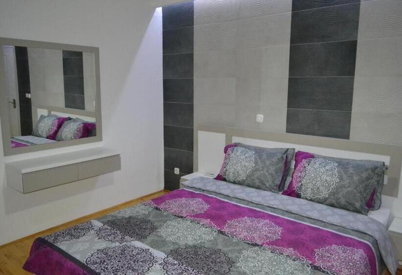 Апартаменты 2 Спальни, Villa Renessans