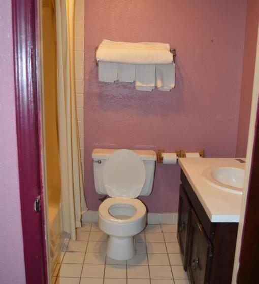 Стандартный Номер Кровать Кинг, Budget Inn Richlands Claypool Hill