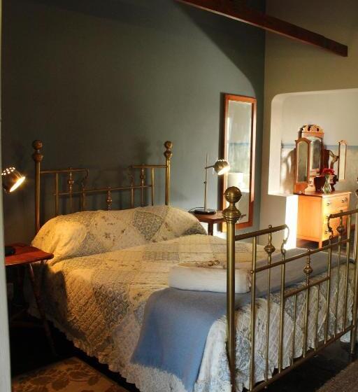 اتاق استاندارد سه نفره, Lentelus Guesthouse