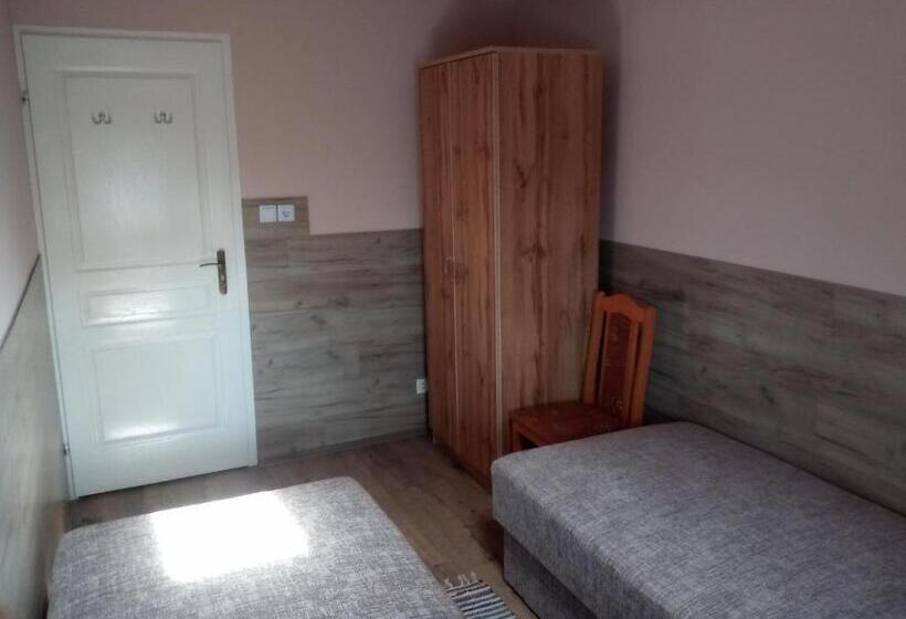 带共用浴室的标准房间, Budai Vám Apartmanház