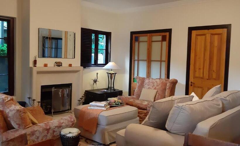 Апартаменты 1 Спальня Вид на Сад, Hout Bay Hideaway
