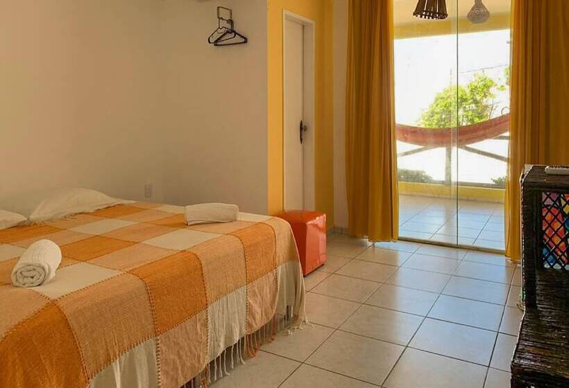 غرفة سوبيريور ثلاثية, Pousada A Praia