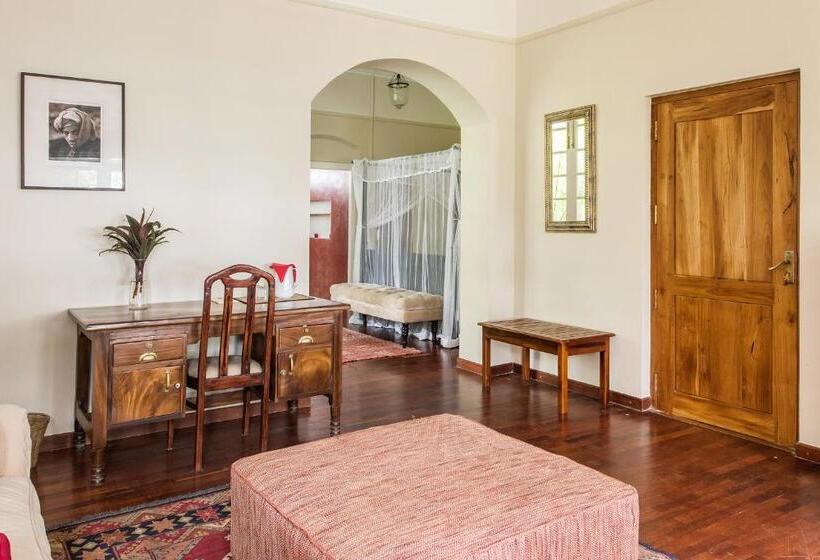 Suite, Ashburnham Tea Estate