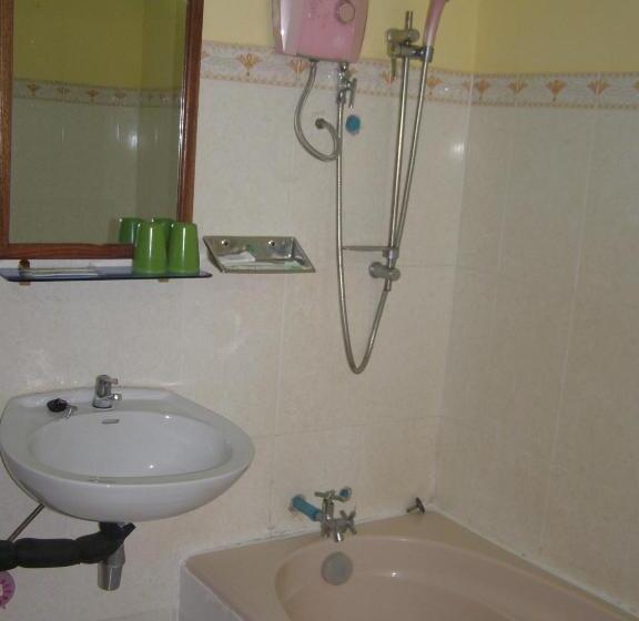 اتاق استاندارد, Bun Kao Guesthouse