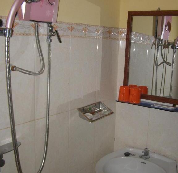اتاق استاندارد یک نفره, Bun Kao Guesthouse