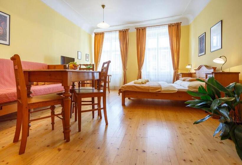 Апартаменты 1 Спальня, Pension Paseka