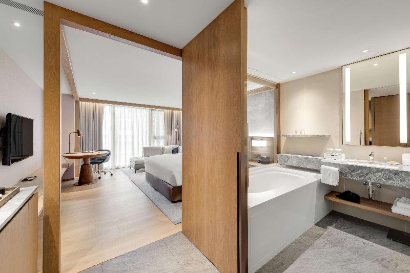 اتاق استاندارد با تخت بزرگ, Doubletree By Hilton Taipei Zhongshan
