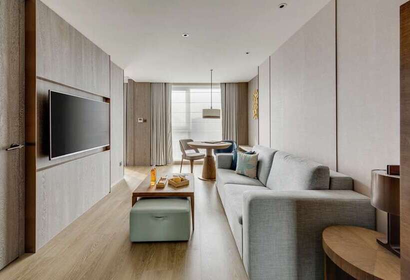 سوییت, Doubletree By Hilton Taipei Zhongshan