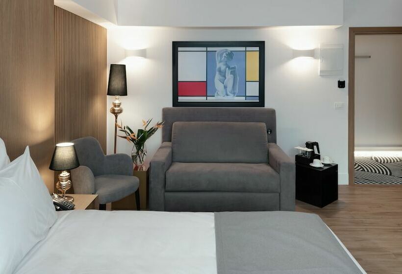 Семейный Номер Deluxe, Elia Ermou Athens