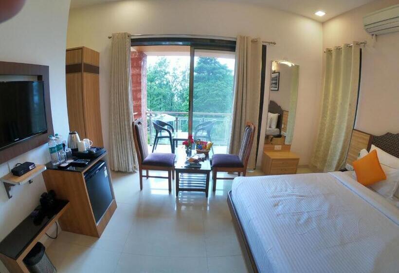 Номер Deluxe с Балконом, Jivanta Mahabaleshwar
