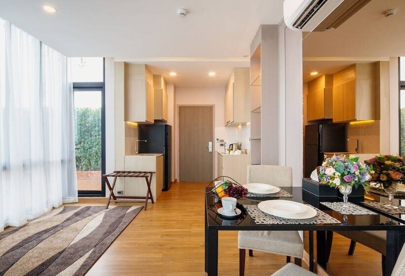 Люкс, Parc Borough City Resort  Sha Extra Plus