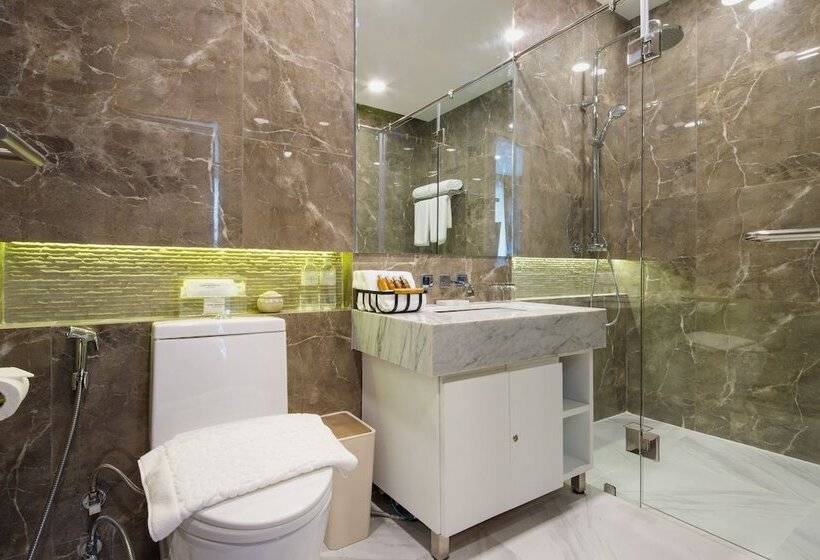 سوییت, Parc Borough City Resort  Sha Extra Plus