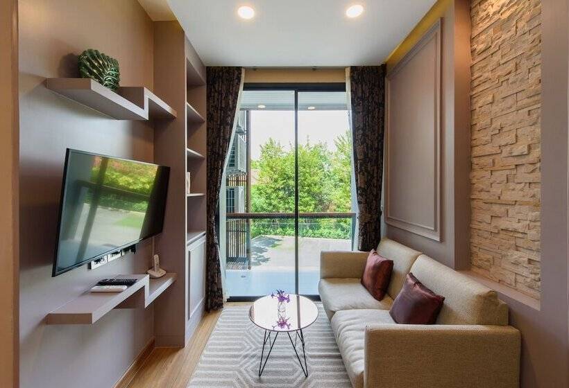 سوییت, Parc Borough City Resort  Sha Extra Plus