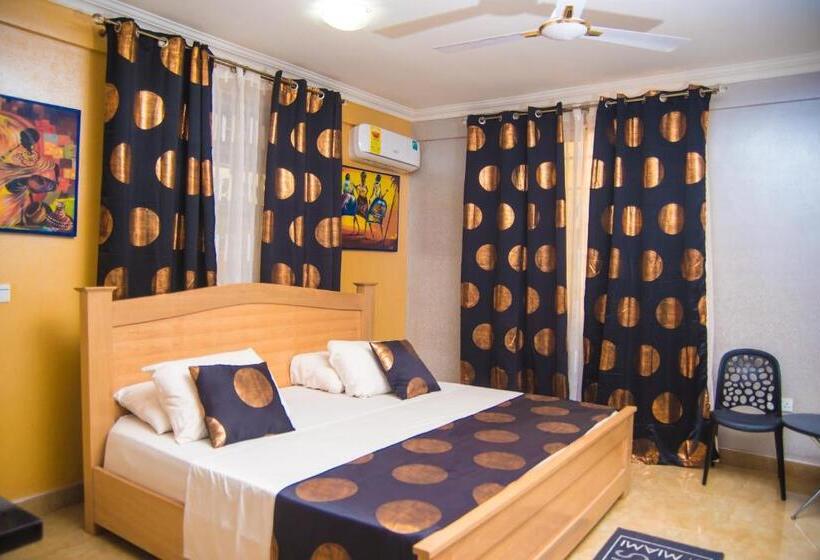 اتاق سوپریور با تخت بزرگ, Homey Lodge