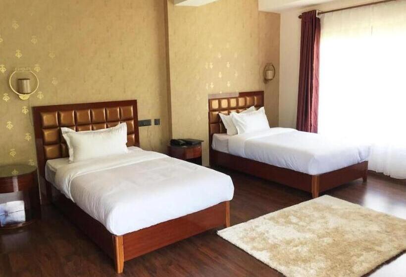 اتاق سوپریور با چشم‌انداز شهر, Bhutan Boutique Residency