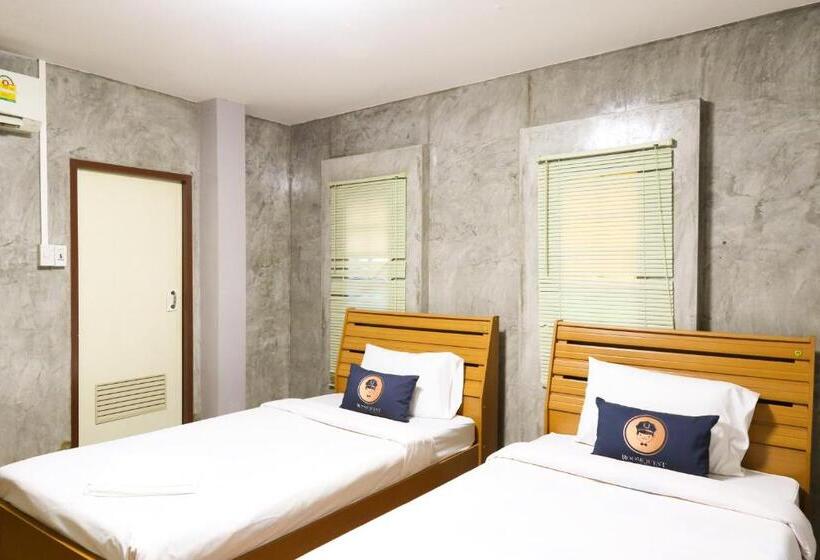 エコノミールーム, Roomquest Amphawa Vaylasamran