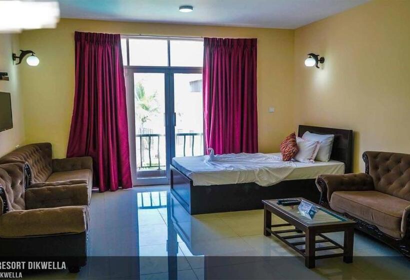 Deluxe Suite Sea View, Crystal Resort Dickwella